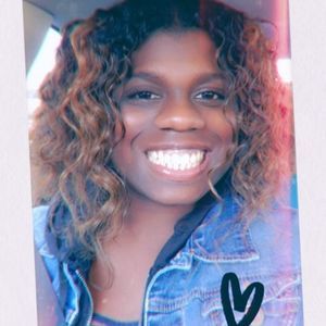 Meet your Posher, Jamila